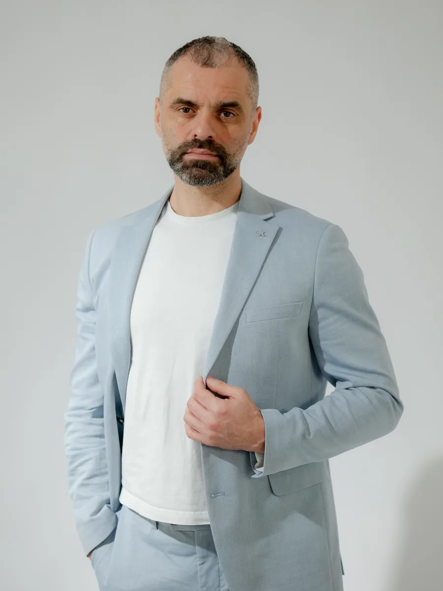 Lucian Adochiței, autorul cărții Antrenor. Antreprenor.